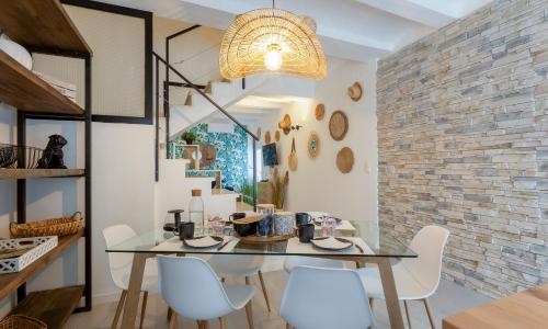 Chez Sylvie - Sublime maison climatisée dans les remparts