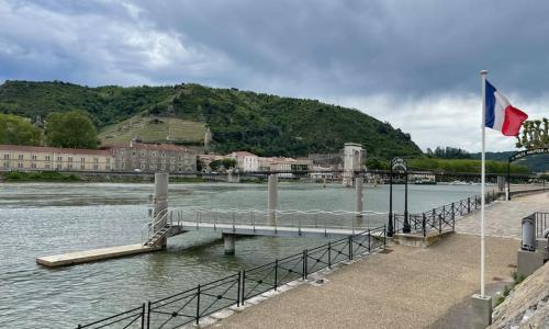 La Batellerie, vue sur Rhône