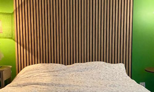 200 from Martines and Boulevard de la Croisette