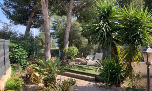 St Cyr sur mer appart 6pers avec jardin et parking A 30m de la plage