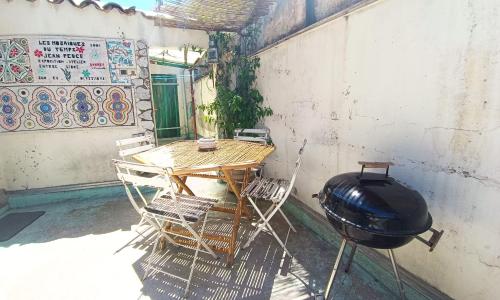 Charming seafront house