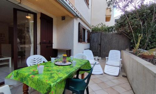 Appartement Fleury-Saint-Pierre-la-Mer, 2 pièces, 4 personnes - FR-1-795-23