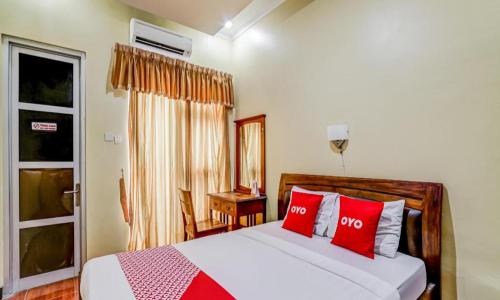 OYO 91036 Hotel Simpang Lima Gkpri