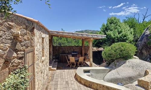 Hébergement neuf de charme à côté de la mer dans un magnifique environnement