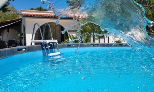 Villa Lido with pool and garden