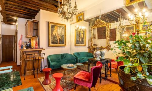 GuestReady - Gilded Beauty near Sainte-Chapelle