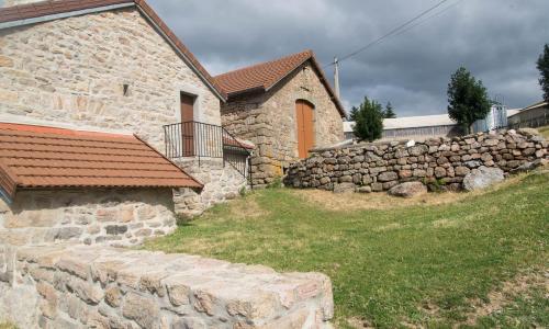 Gites de france 3/5 personnes a la bessiere