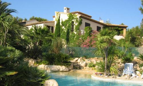 Grande maison provençale vue mer