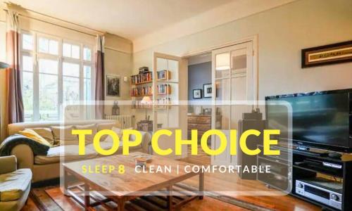 Spacious House with Garden at Rueil Malmaison