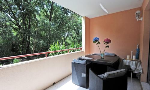 Bright and cool nest with a beautiful terrace