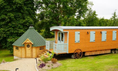 Roulottes et son kota grill sauna