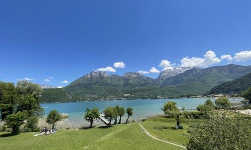 Lac paradisiaque