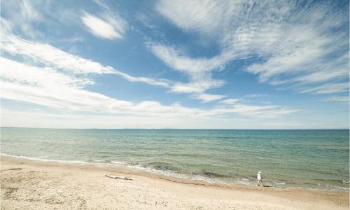 2 Bedroom Awesome Home In Marina Di Lizzano