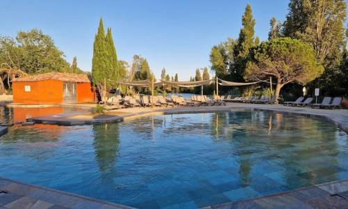 Grand studio pour 4 avec piscine et animations, idéal famille