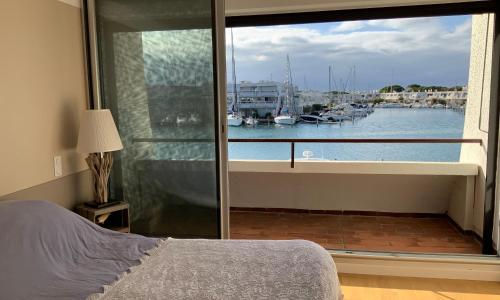 marina avec son bateau