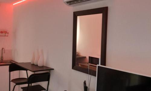 studio saint tropez avec place parking