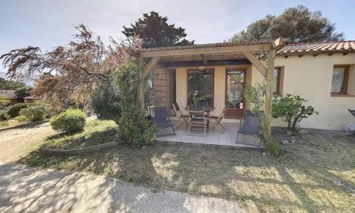 Appartement Serra-di-Ferro, 2 pièces, 4 personnes - FR-1-665-41