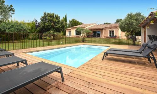 Amazing Home In Piolenc