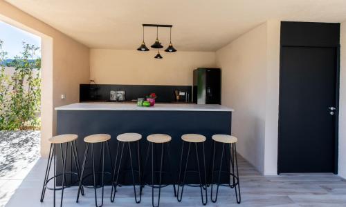 Superbe villa, piscine chauffée, jacuzzi