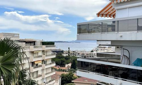 Charmant studio proche de la mer