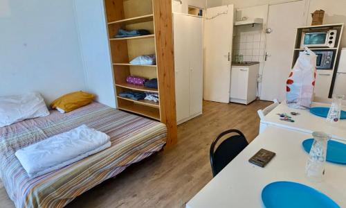 Appartement Proche Centre & Station Service avec parking privé Gratuit