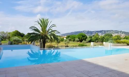 3-stars AC apartment with pool, beach and park