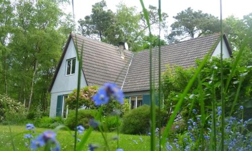 Varengeville sur mer, Villa entre plage et bois