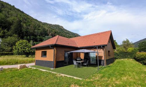 Gîte Rochesson, 4 pièces, 6 personnes - FR-1-589-648