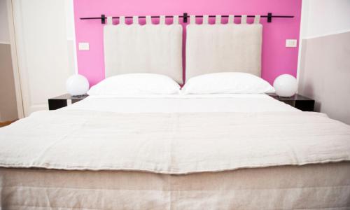 Florian Rooms Guest House