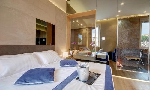 Sun Suite Luxury Pantheon