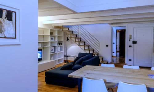 Mezzanine Dell'Orto by 360Rentals