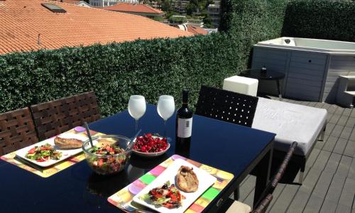 Penthouse with jacuzzi on the big terrace