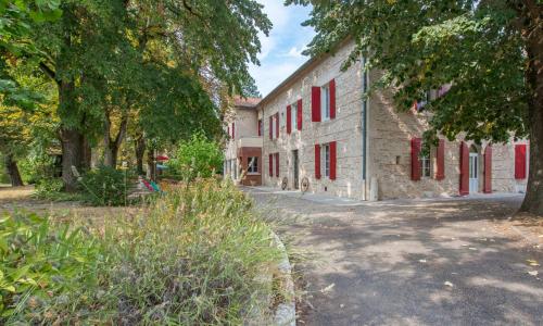 Logis Hotels - Au Colombier du Touron