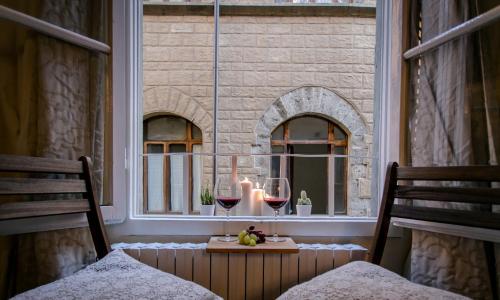 Florence Tower Apartment