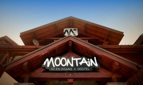 Moontain Hostel