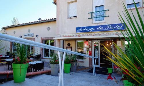 Logis Hôtel - Auberge du Pastel - Hôtel 3 étoiles et Restaurant
