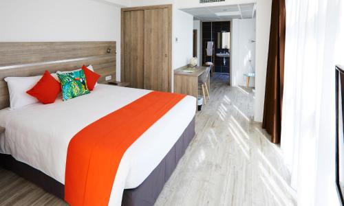 Appart' Hotel La Girafe Marseille Est - Porte d'Aubagne