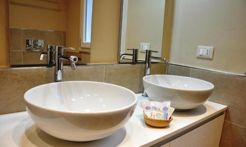 San Guglielmo Apartments