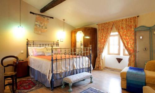 Maison de Textile Apartment