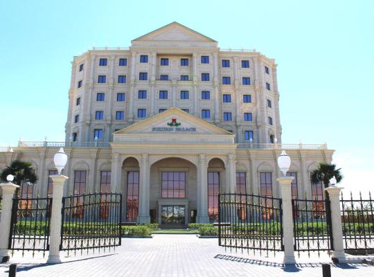 Sultan Palace Hotel, hotel in Atıraw