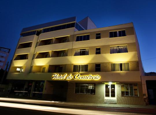Hotel do Comércio, готель у місті Жуасаба