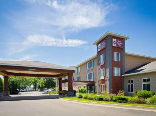 Best Western Plus Coldwater Hotel, hotel di Coldwater