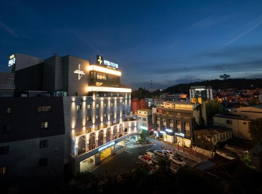 Hotel Artheim, hotel in Gwangju