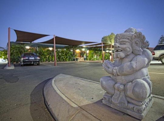 Latitude20 Cattrall Park Motel, Hotel in Karratha