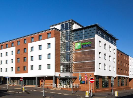 Holiday Inn Express Harlow, an IHG Hotel, hotel in Harlow