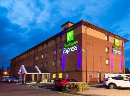 Holiday Inn Express Birmingham Oldbury, an IHG Hotel, hotel en Oldbury