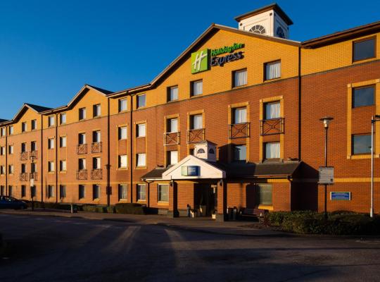 Holiday Inn Express Stoke-On-Trent, an IHG Hotel, hotel v destinaci Stoke-on-Trent