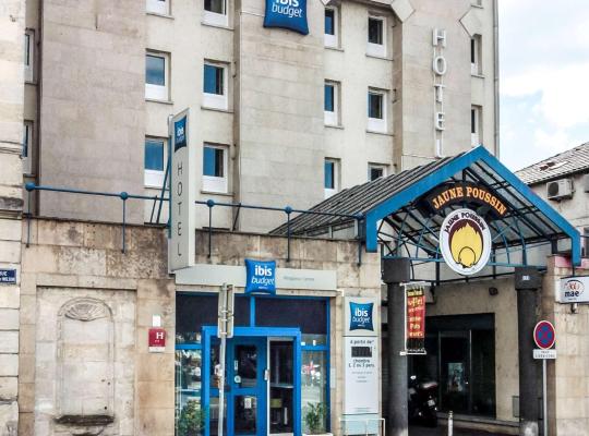 Ibis budget Périgueux โรงแรมในเปรีเกอ