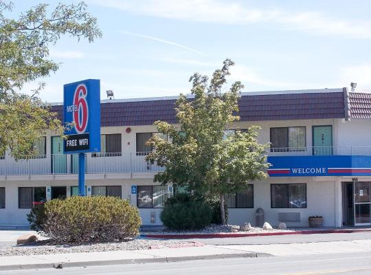 Motel 6-Reno, NV - Livestock Events Center, hótel í Reno