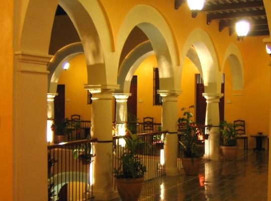 Castelmar Hotel, hotel in Campeche